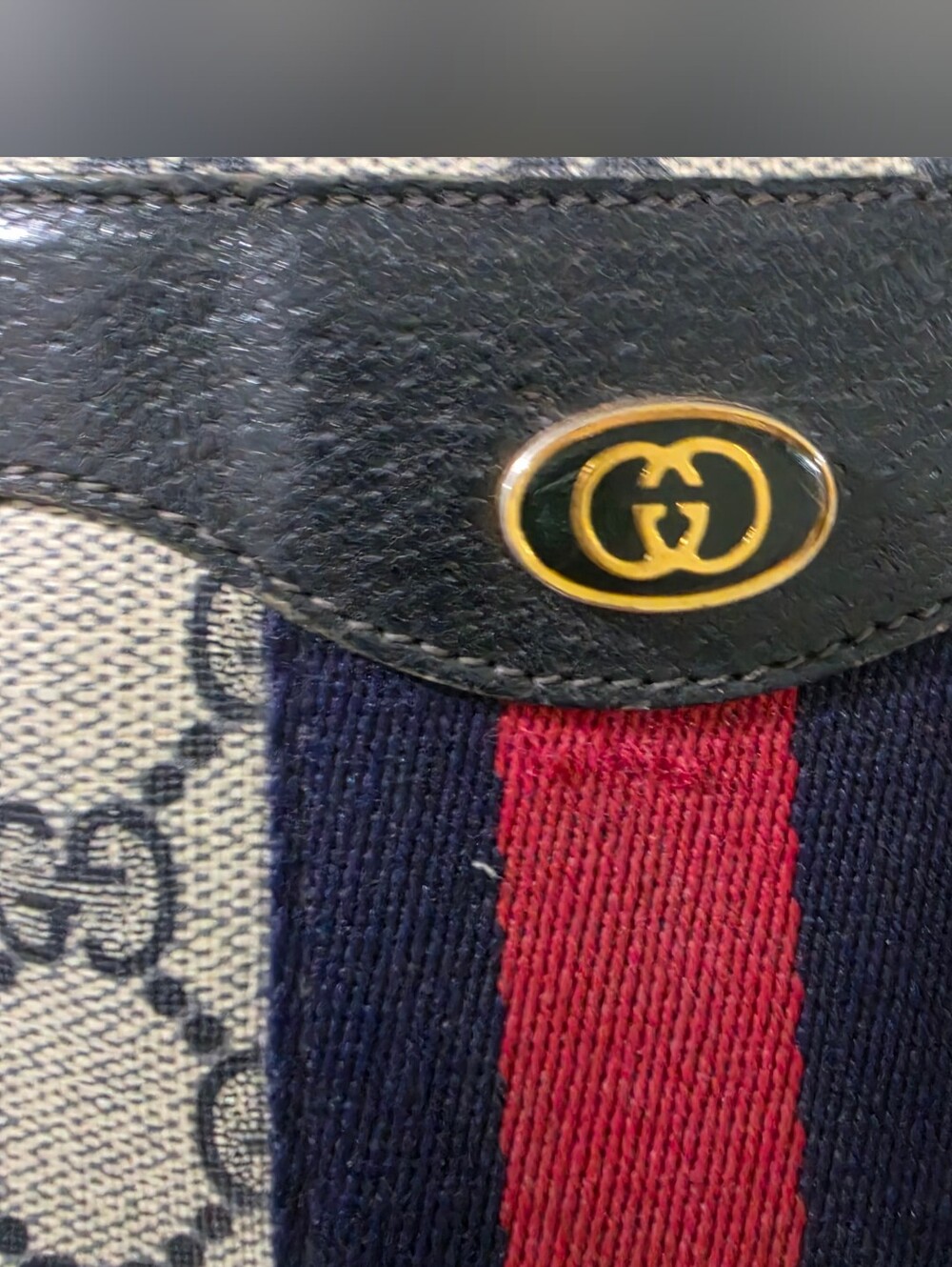 Gucci Italy GG Canvas Vintage Sherry Line Accessory Collection Bag 904 02 015 - Picture 3 of 12